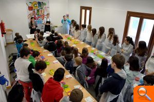 Unos 400 escolares de Xàbia aprenden cocina saludable y arte en los talleres Culinart - (foto 2)